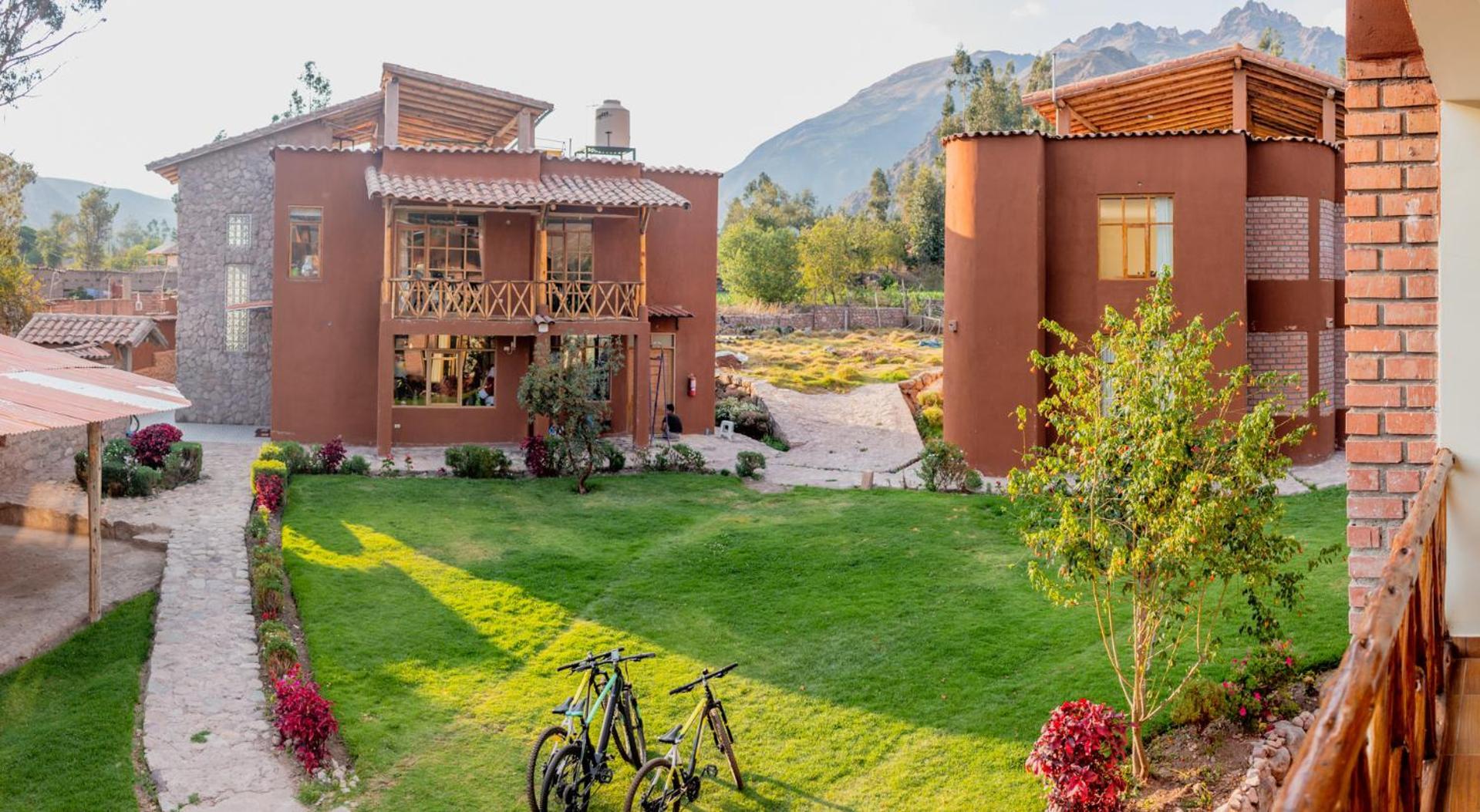 Allin Illary Eco Hospedaje Urubamba Bagian luar foto