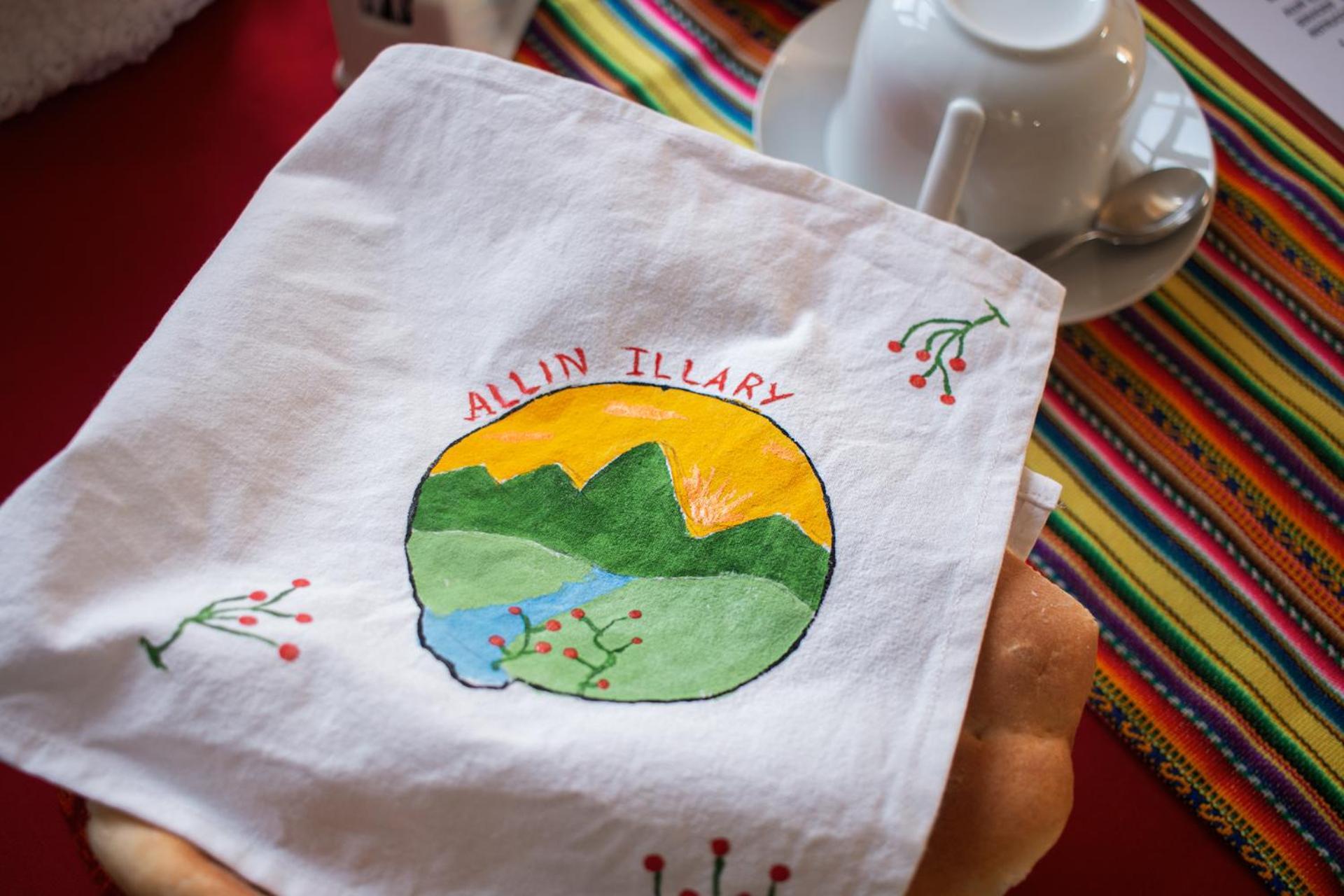 Allin Illary Eco Hospedaje Urubamba Bagian luar foto